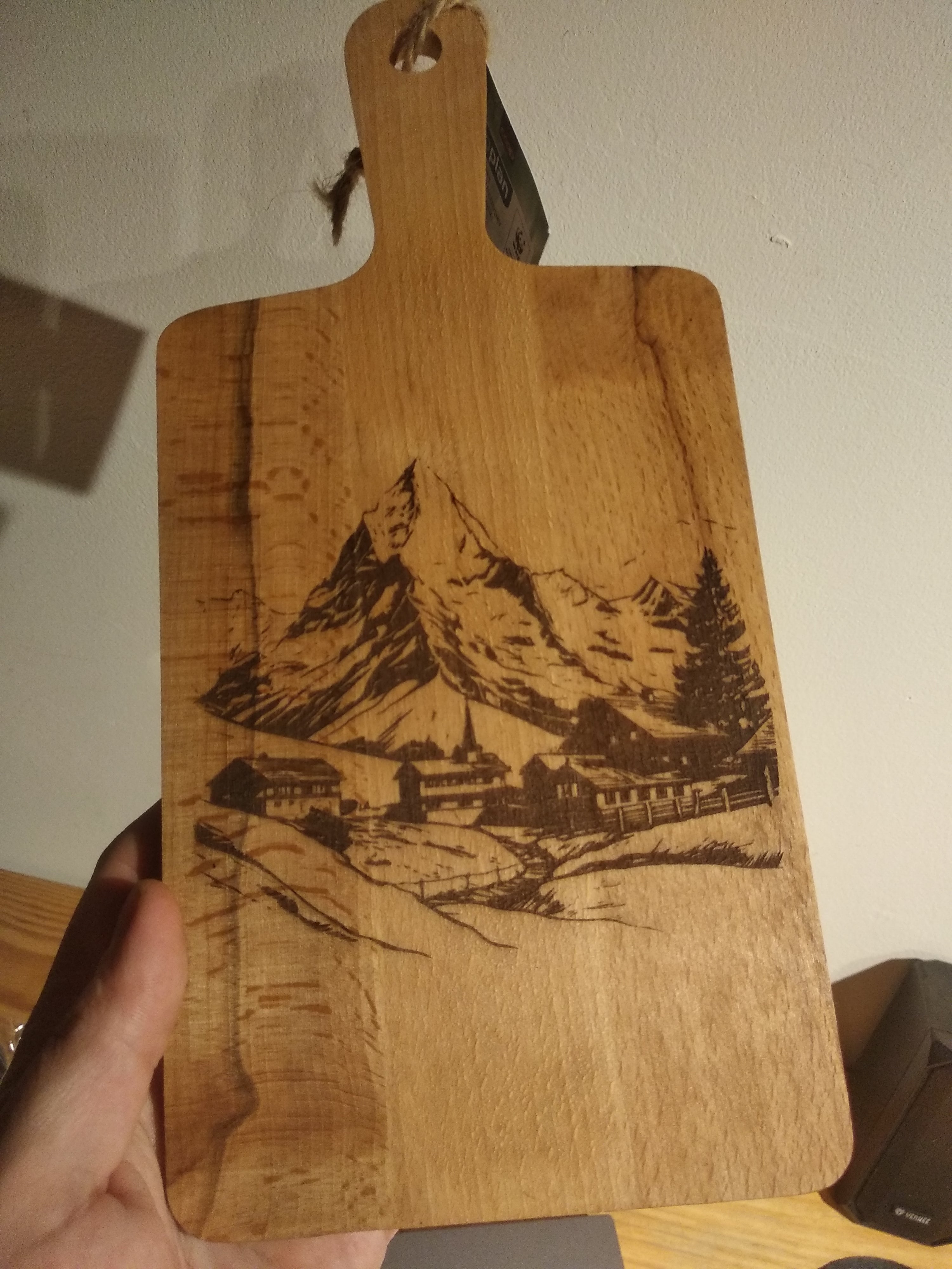 Ein per Laser in Holz graviertes Foto
